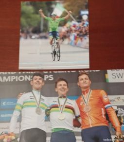Coleccionismo deportivo: TADJER POGAčAR. LOTE 2 FOTOS CAMPEÓN DEL MUNDO CICLISMO EN RUTA 2024 DE ZURICH